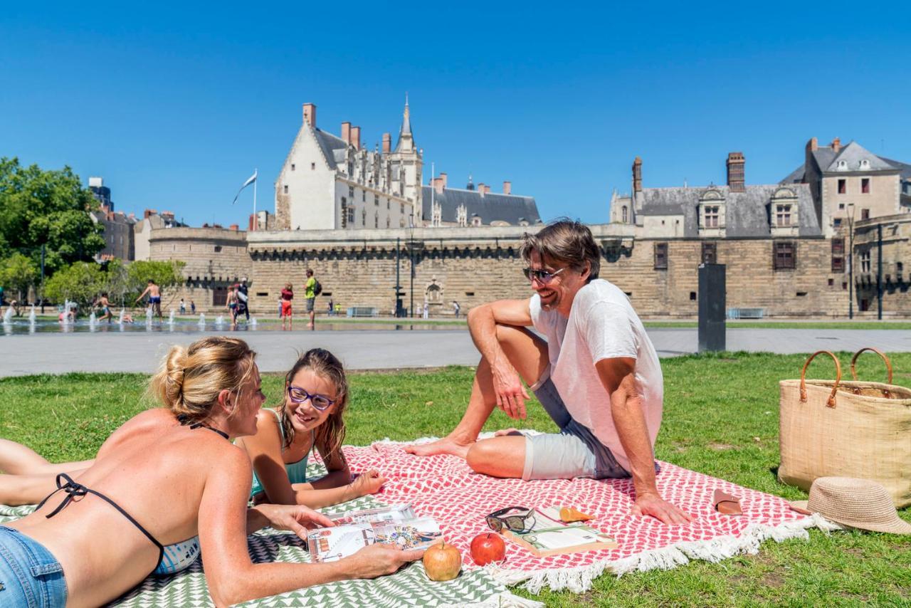 ホテル Nantes Camping Le Petit Port エクステリア 写真