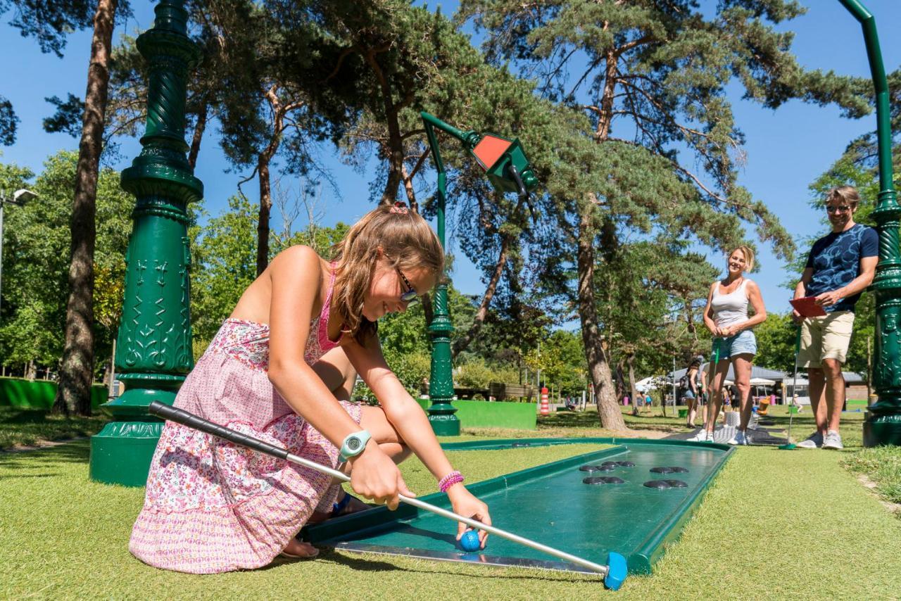 ホテル Nantes Camping Le Petit Port エクステリア 写真