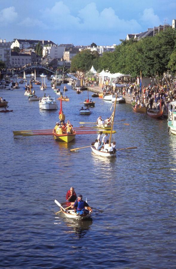 ホテル Nantes Camping Le Petit Port エクステリア 写真